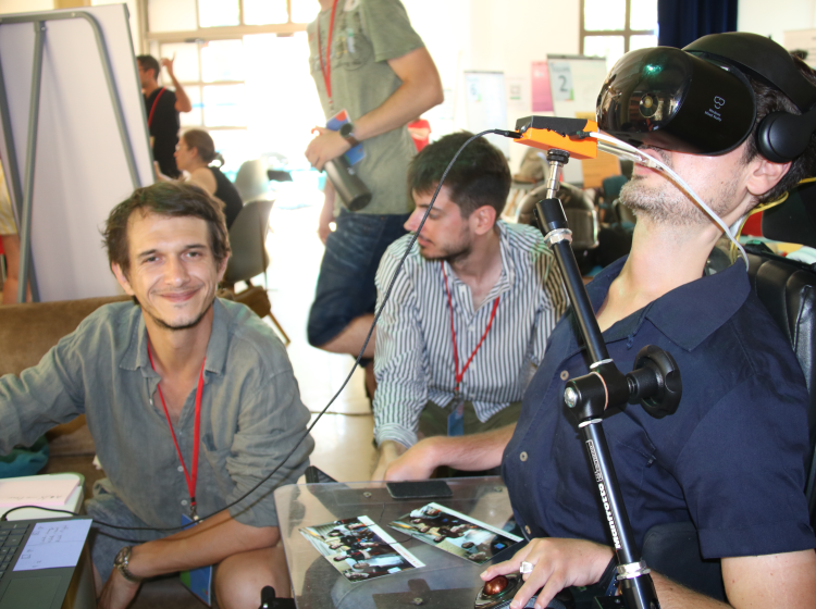 L'équipe de Jonathan lors du premier hackathon en juillet 2022.